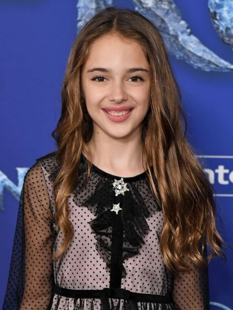 Julia Butters – ‘Frozen 2’ Premiere in Los Angeles | Julia Butters