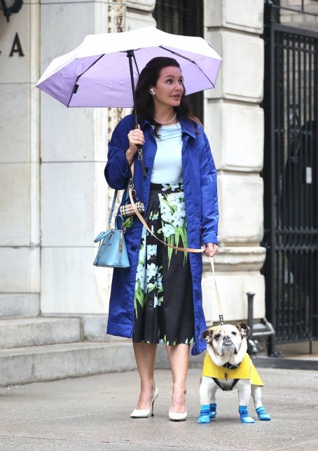 Kristin Davis – On set of ‘And Just Like That’ set in Madison Avenue – Manhattan