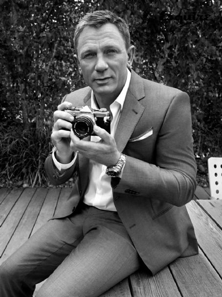 Daniel Craig, Esquire Magazine October 2015 Cover Photo - United Kingdom