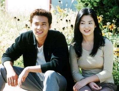 Bin Won and Hye-kyo Song