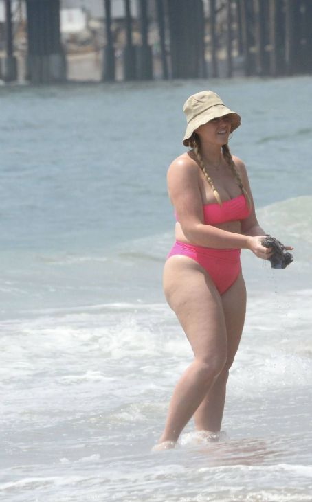 Iskra Lawrence in a pink bikini in Malibu