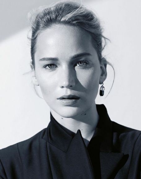 Jennifer Lawrence - Madame Figaro Magazine Pictorial [France] (1