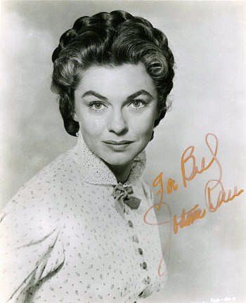 Joanne Dru Photos - Joanne Dru Picture Gallery - FamousFix - Page 3