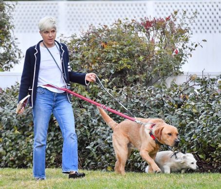 Selma Blair – Seen walking her two dogs in Los Angeles - FamousFix.com post