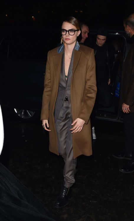 Cara Delevingne – Arriving at Cavier Kaspier Restaurant in Paris | Cara