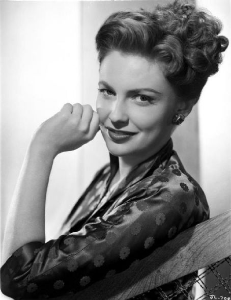 Tagged Joan Leslie - FamousFix