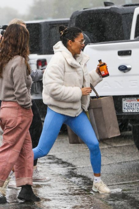 Nicole Scherzinger – With Thom Evans seen while visiting Nicole’s stylist in Beverly Hills