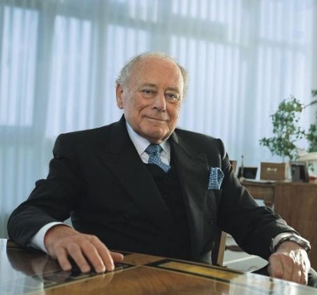 Who is Reinhold Würth dating? Reinhold Würth girlfriend, wife