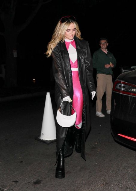 Zoey Deutch – Attends the Annual Casamigos Halloween Party in Beverly Hills