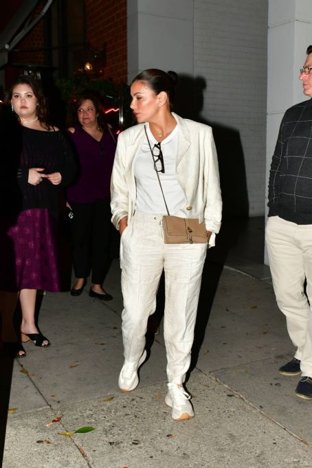 Eva Longoria – Seen with family at Mr Chow in Beverly Hills