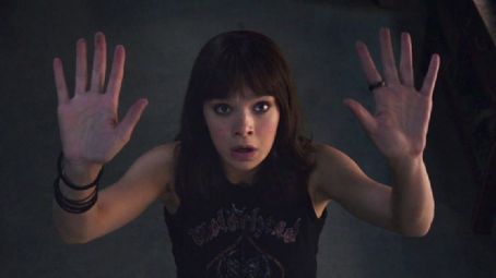 Bumblebee - Hailee Steinfeld