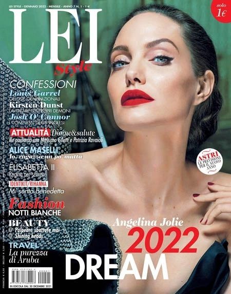 Angelina Jolie - Lei Style Magazine Cover [Italy] (January 2022)
