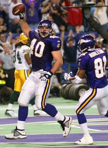 Who is Jim Kleinsasser dating? Jim Kleinsasser girlfriend, wife