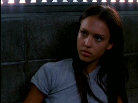 Jessica Alba as Max Guevera in Dark Angel S02E11 Picture - Photo of ...