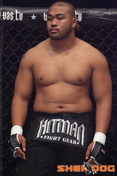 Carl Seumanutafa