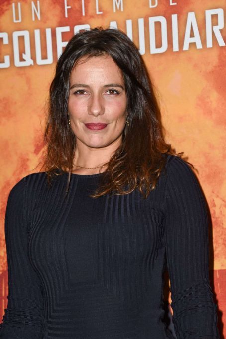 Zoe Felix – ‘Les freres Sisters’ Premiere in Paris