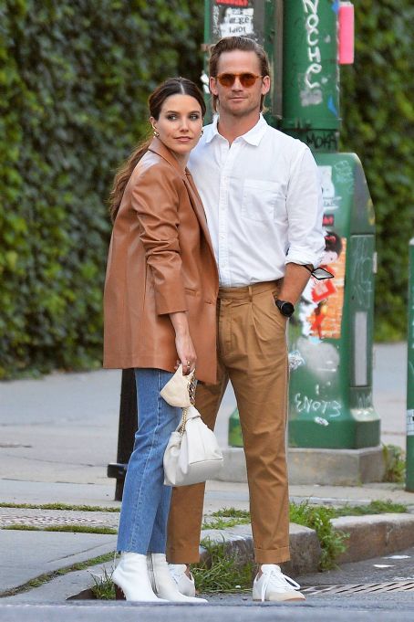 Sophia Bush – With Grant Hughes steps out in New York