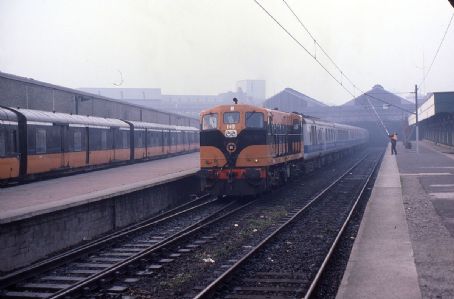 Shunting (rail)
