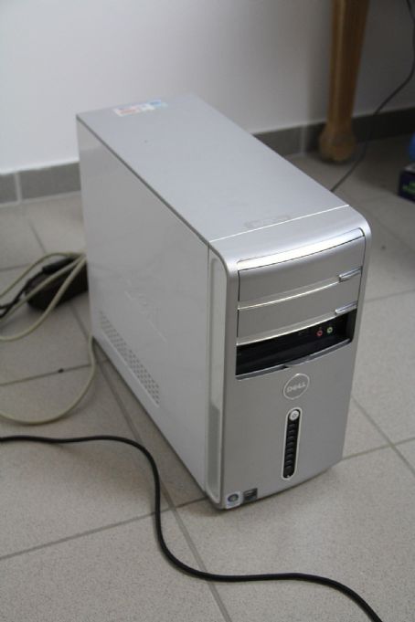 Dell Inspiron desktop computers