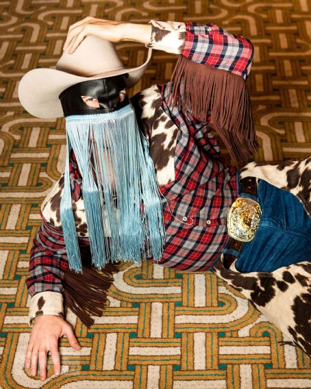 Who is Orville Peck dating? Orville Peck boyfriend, husband