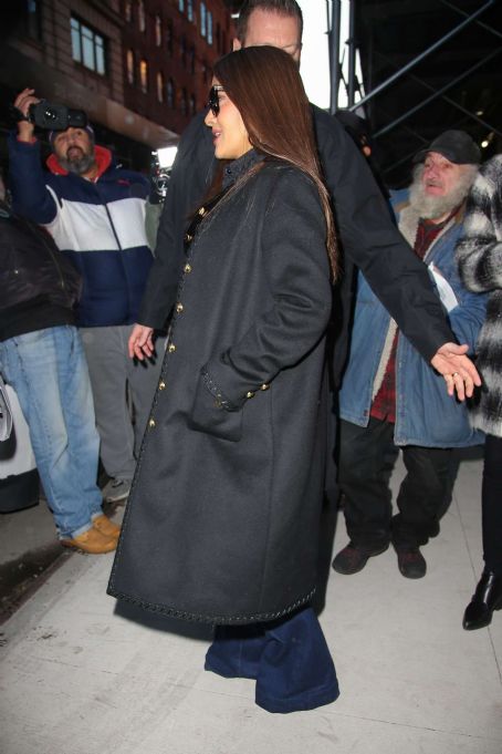 Salma Hayek – Arrives at Watch What Happens Live in NYC | Salma Hayek