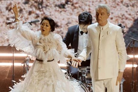 Stephanie Hsu and David Byrne - The 95th Annual Academy Awards (2023)