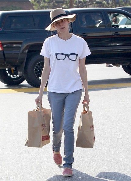 Diane Kruger Shops At Gelsons In Los Angeles Famousfix 