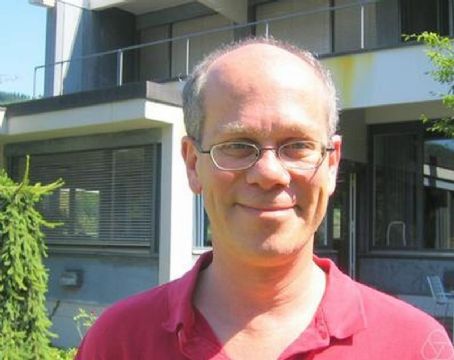 Marc Levine (mathematician)
