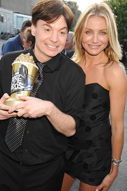 Cameron Diaz and Mike Myers attends The 2007 MTV Movie Awards