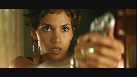 Halle Berry as Ginger in Warner Bros' Swordfish - 2001 Picture - Photo ...