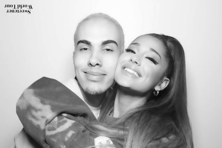 Ariana Grande – Sweetener World Tour Meet and Greet in London