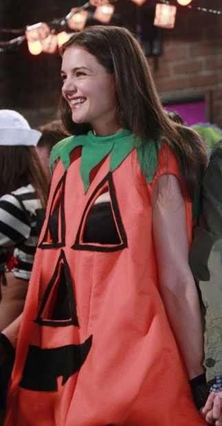 Katie Holmes - How I Met Your Mother