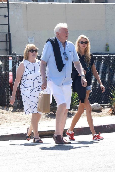 Stella Maxwell – In a denim shorts out in Venice Beach