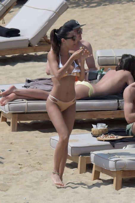 Federica Nargi in Bikini on the beach in Skorpios