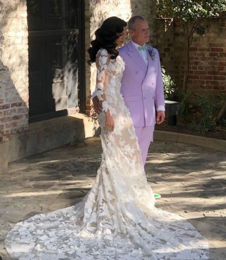 Melody Ehsani and Flea - Marriage
