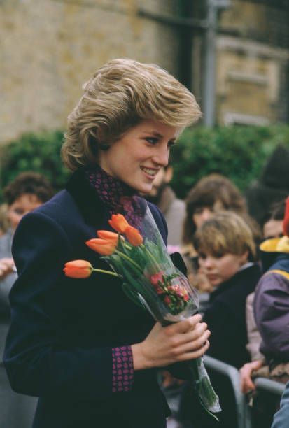 Princess Diana visits a Help the Aged project in Staines, Middlesex ...