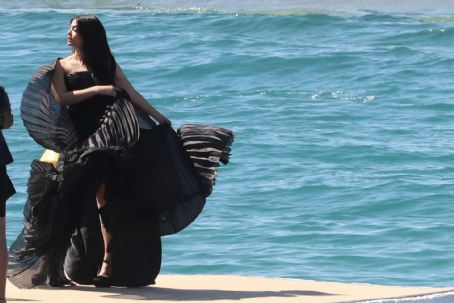 Aishwarya Rai on a photoshoot at Martinez Beach in Cannes | Aishwarya ...