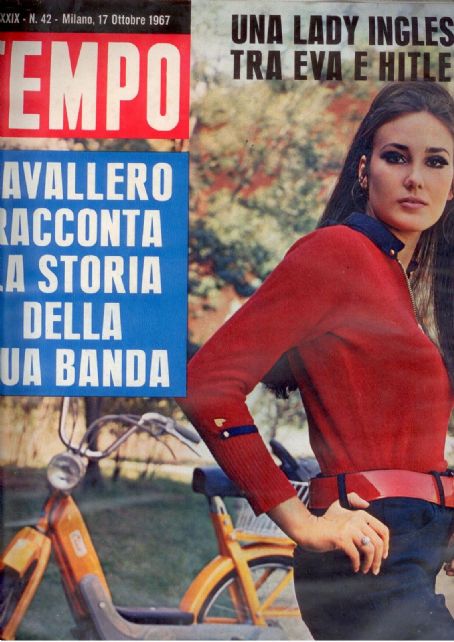 Cristina Businari, Tempo Magazine 17 October 1967 Cover Photo - Italy