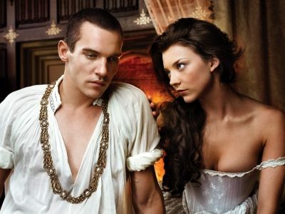 Jonathan Rhys Meyers and Natalie Dormer in The Tudors