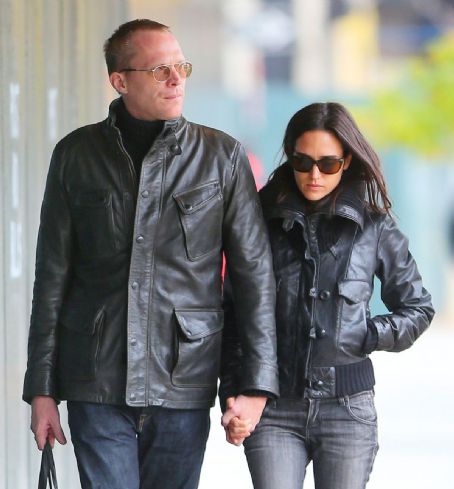 Who is Paul Bettany dating? Paul Bettany girlfriend, wife