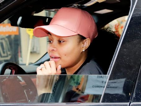 Blac Chyna Steps Out for the First Time Following Pregnancy Reveal at Burger King