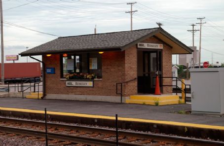 Berkeley station (Illinois)