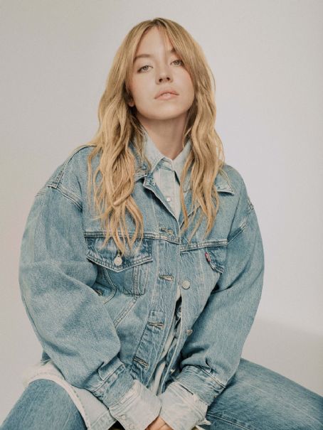 Sydney Sweeney - ES Magazine Pictorial [United Kingdom] (2 June 2023)