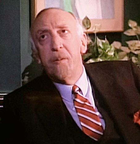 Tony Jay- as John Bosley Hackett