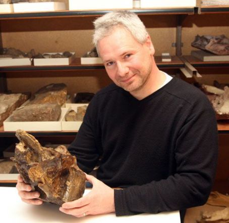 Mike Taylor (paleontologist)