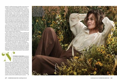 Sigourney Weaver – Zoomer Magazine (December 2022) | Sigourney Weaver