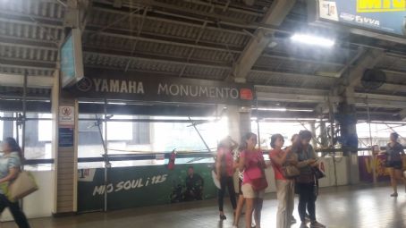 Monumento LRT station