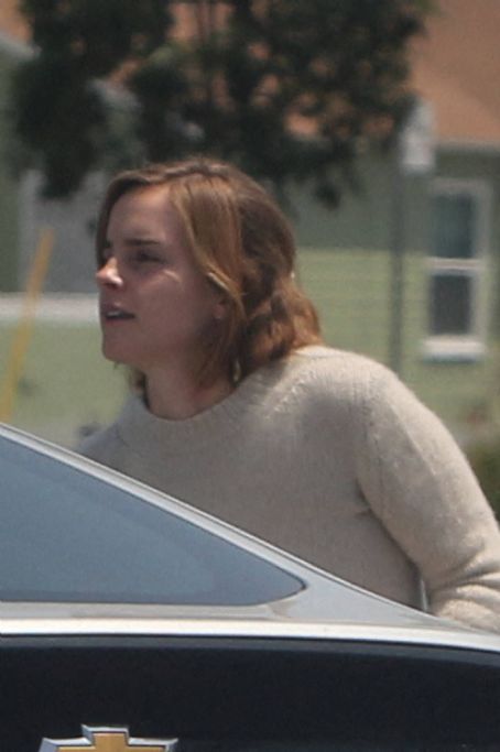 Emma Watson – Dons pyjama-style with boyfriend Leo Robinton stop by a