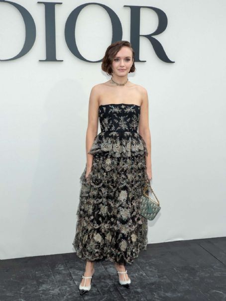 Who is Olivia Cooke dating? Olivia Cooke boyfriend, husband