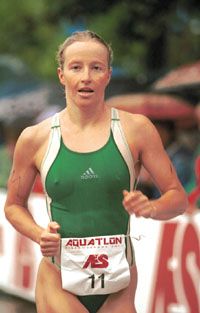 Nóra Edöcsény